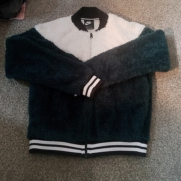 Nike Tops - Nike Full Zip Fleece Women's Size Small